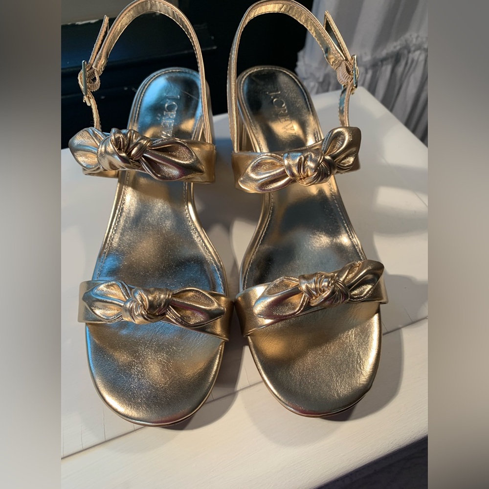 Gold Women's Sandals - J Crew size 7.5 NWOT
